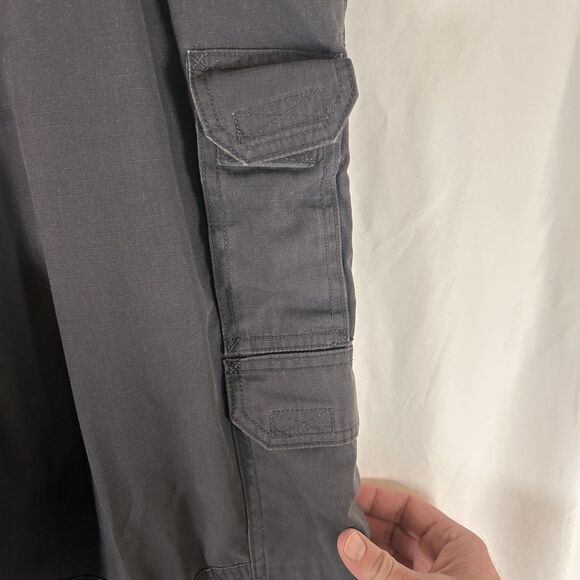 5.11 Tactical Cargo Pants Men's 44x30 Grey Workwear Pockets Utility Button Zip - Picture 5 of 11